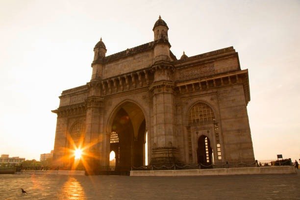 Maharaja Tempo Traveller in Mumbai: Complete Guide to Luxury Group Travel